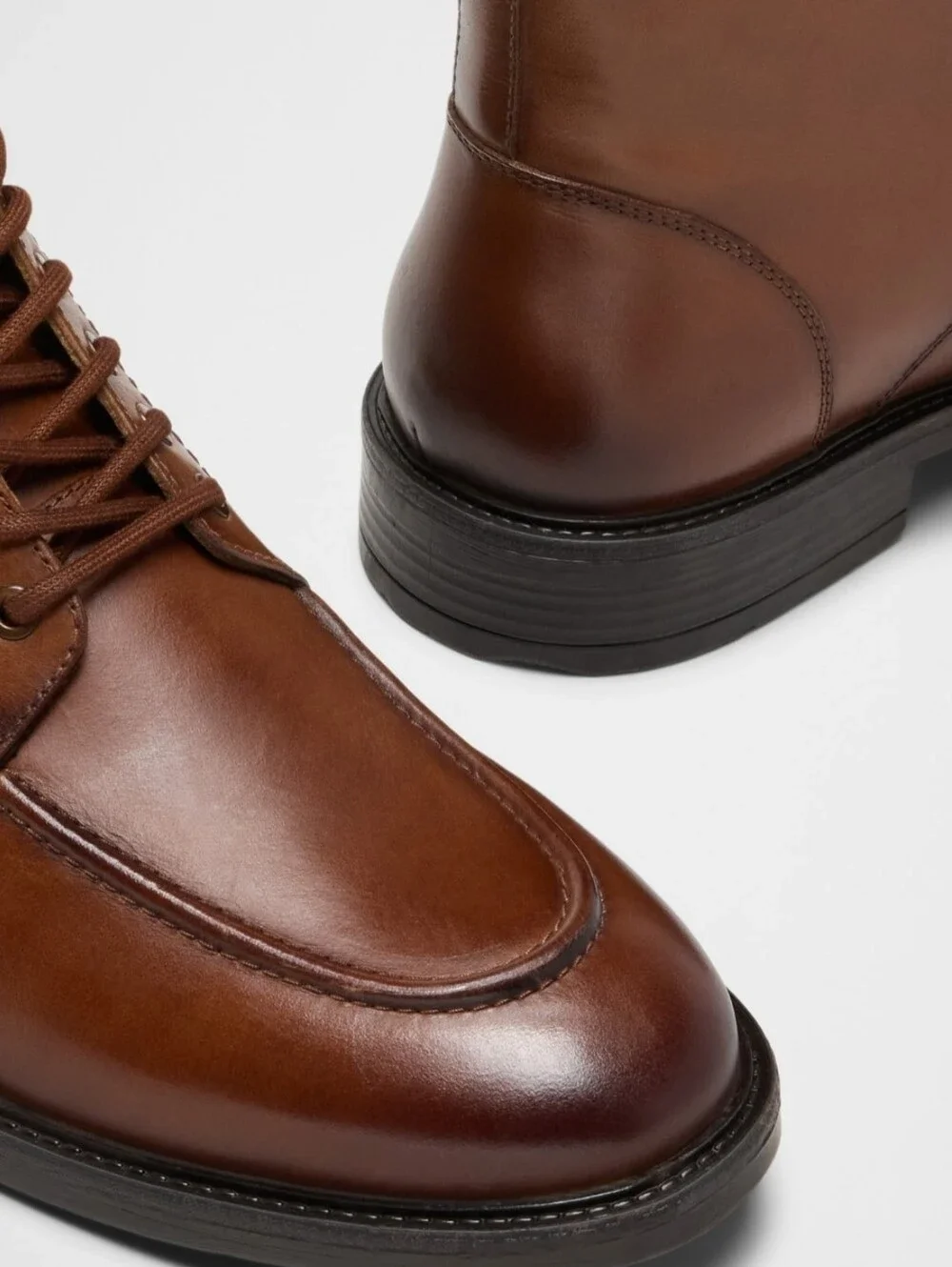 Banana Republic Factory crafted from